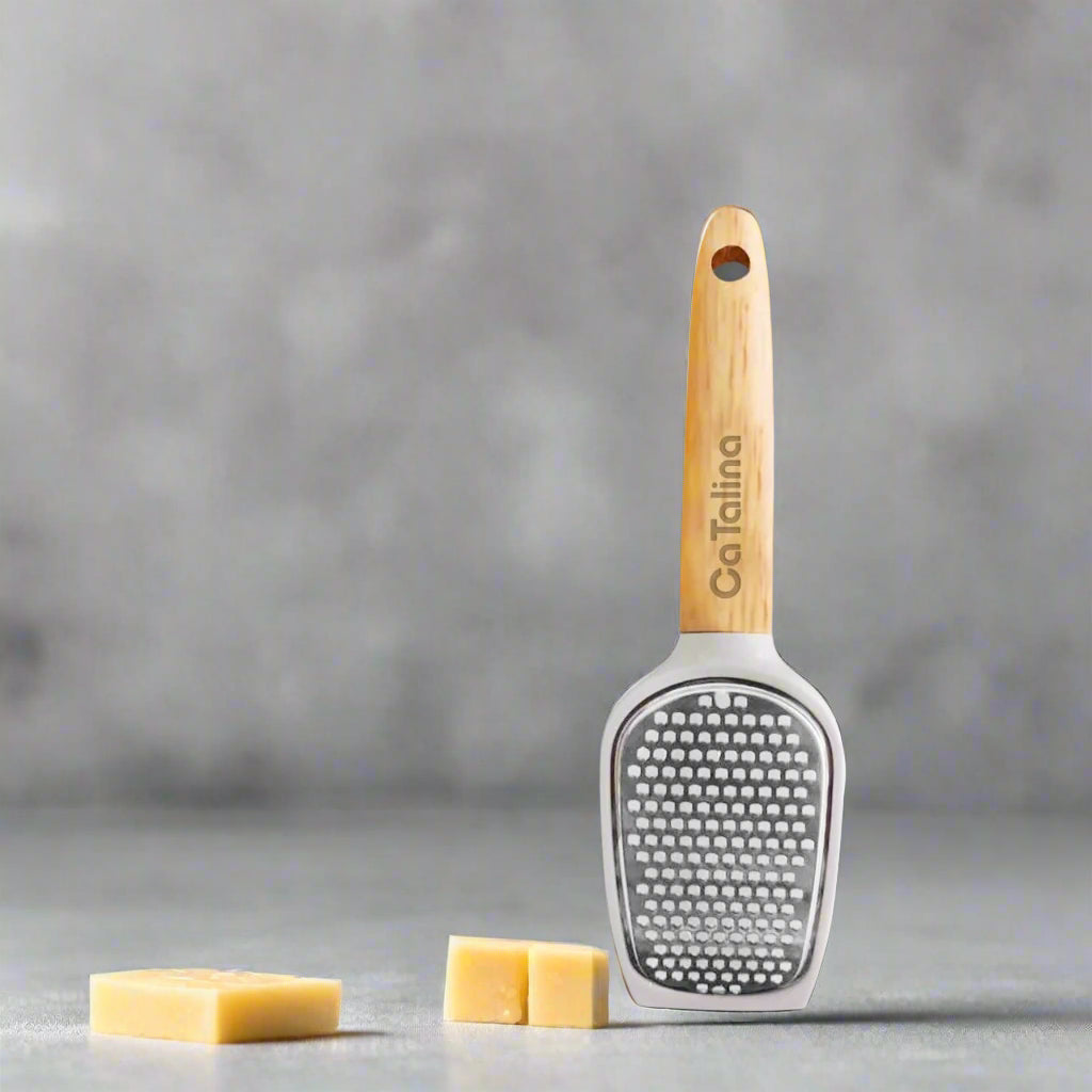 Oqai Cheese Grater – مبشرة جبن