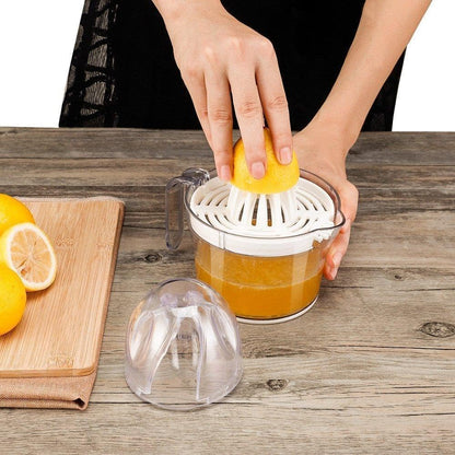 Muna Citrus Hand Juicer